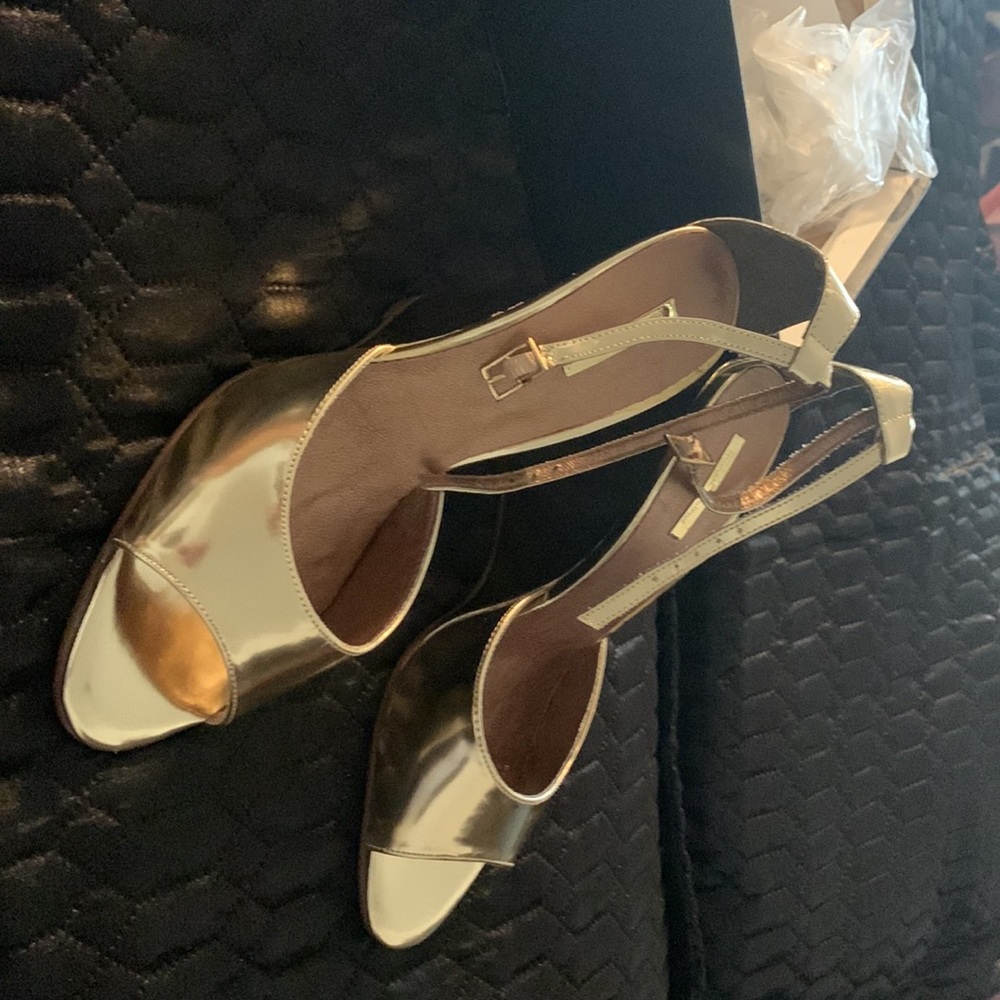 Michael Antonio high heel shoes - Picture 3 of 4